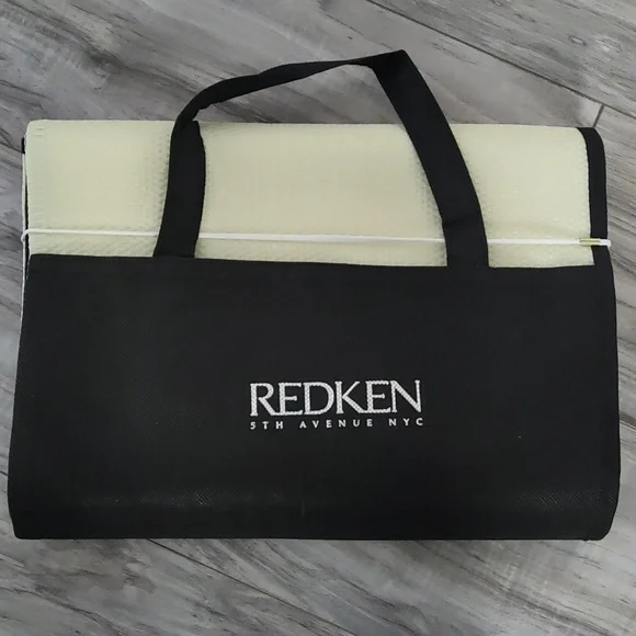 Large folding Beach Mat! Attached inflatable head pillow! 🏖️ - Picture 1 of 6